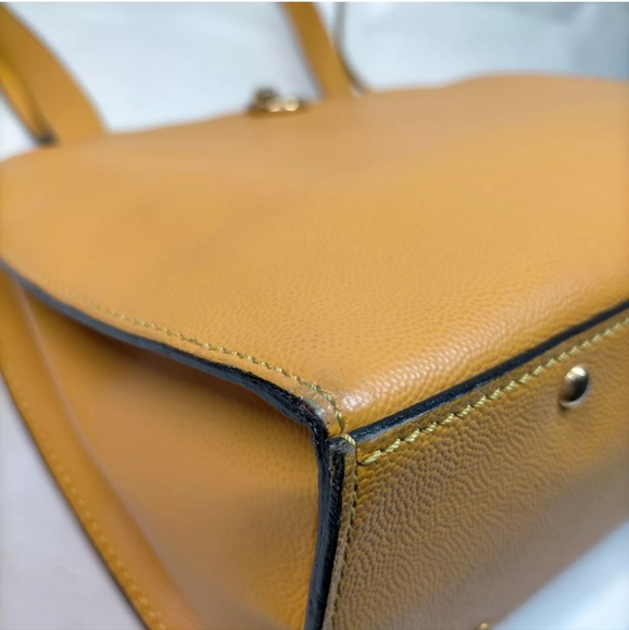 CELINE SHOULDER BAG YELLOW LEATHER - Picture 5 of 9